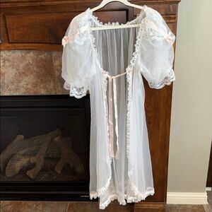 Vintage sheer white lingerie robe lace & pink ribbon bridal coquette romantic S
